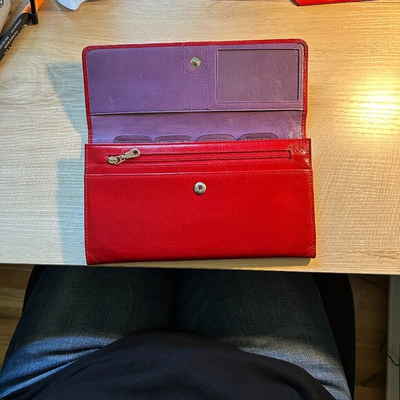 Ladies Gorgeous Red Leather ABAS Travel-folio passport wallet - Picture 4 of 9